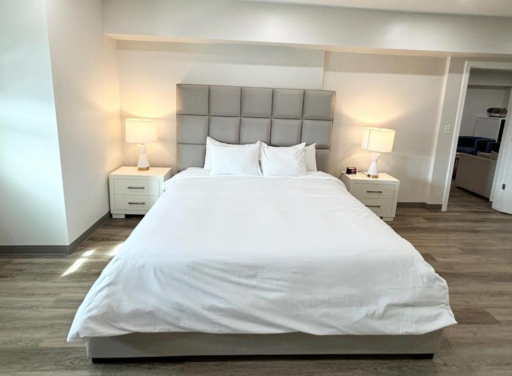 Seaport Suites